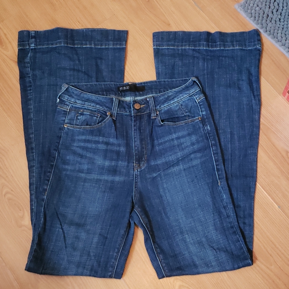 Sold Design Lab flare leg Jeans Size 28